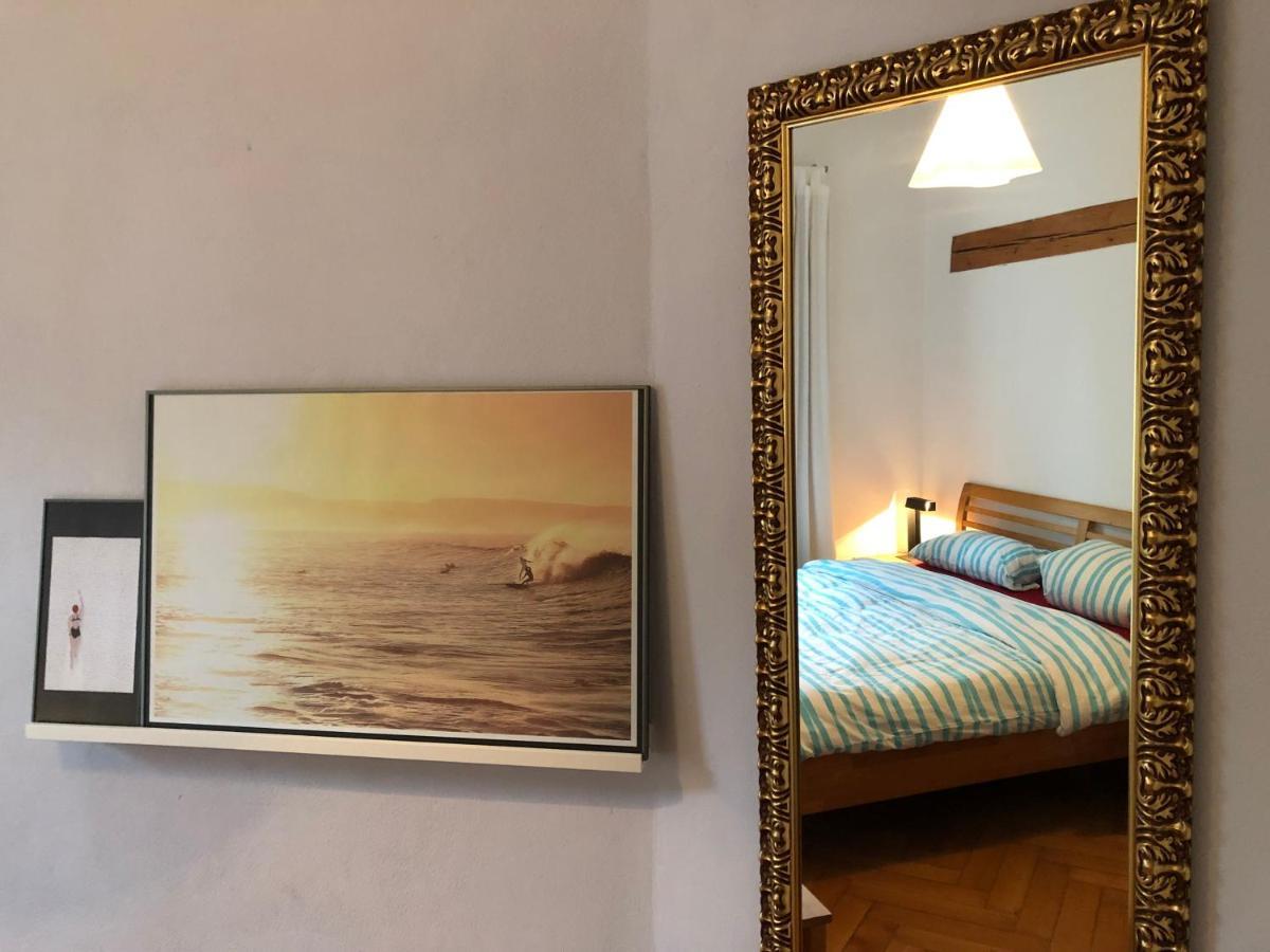 Haus Mit Geschichte In Maehring Apartamento Exterior foto