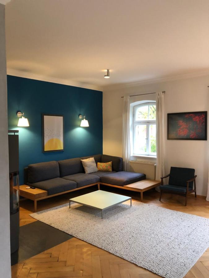 Haus Mit Geschichte In Maehring Apartamento Exterior foto