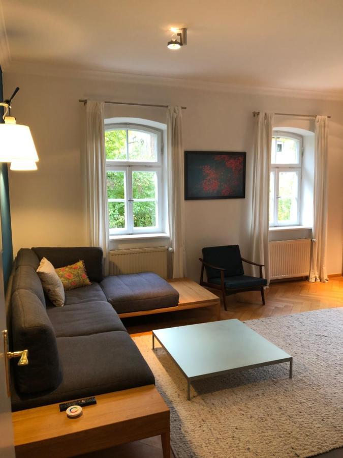 Haus Mit Geschichte In Maehring Apartamento Exterior foto